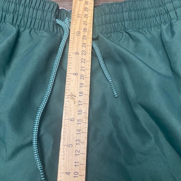 Women's Nike Dri-FIT athletic shorts green with a light green trim drawstring S - Picture 4 of 7